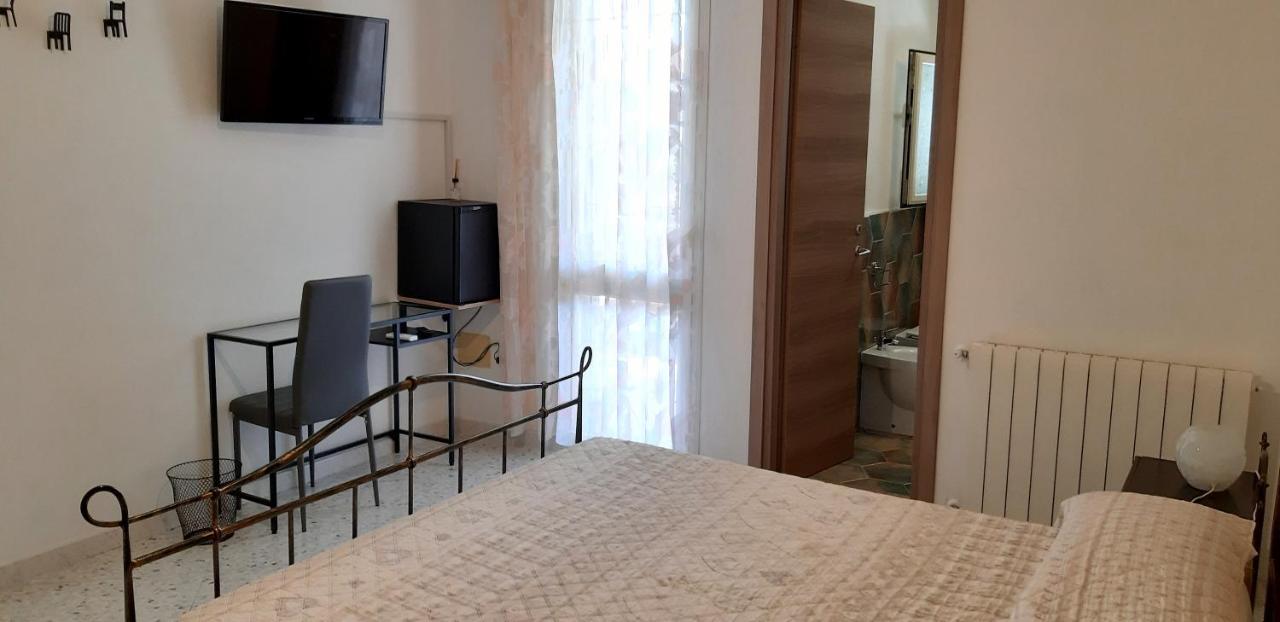 لا كاليتا Phiniscollis B&B المظهر الخارجي الصورة