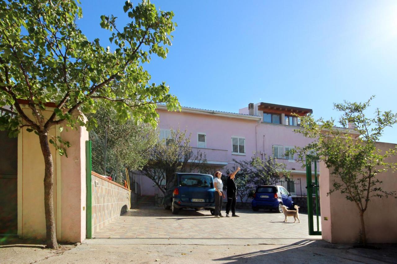 لا كاليتا Phiniscollis B&B المظهر الخارجي الصورة